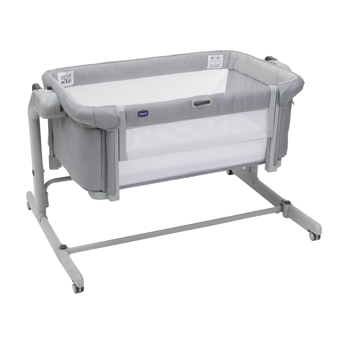 Chicco Next2Me Magic Evo, Beistellbett für Babys, mit Schaukelmodus, Kippfunktion, aufklappbarem Seitenteil, Verstellbarer Höhe, 4 Rädern, inkl. Matratze und Reisetasche, Beige